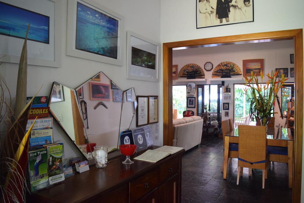 South Pacific Bed & Breakfast Кліфтон-Біч Екстер'єр фото